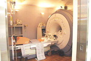 MRI(GE社製1.5T)